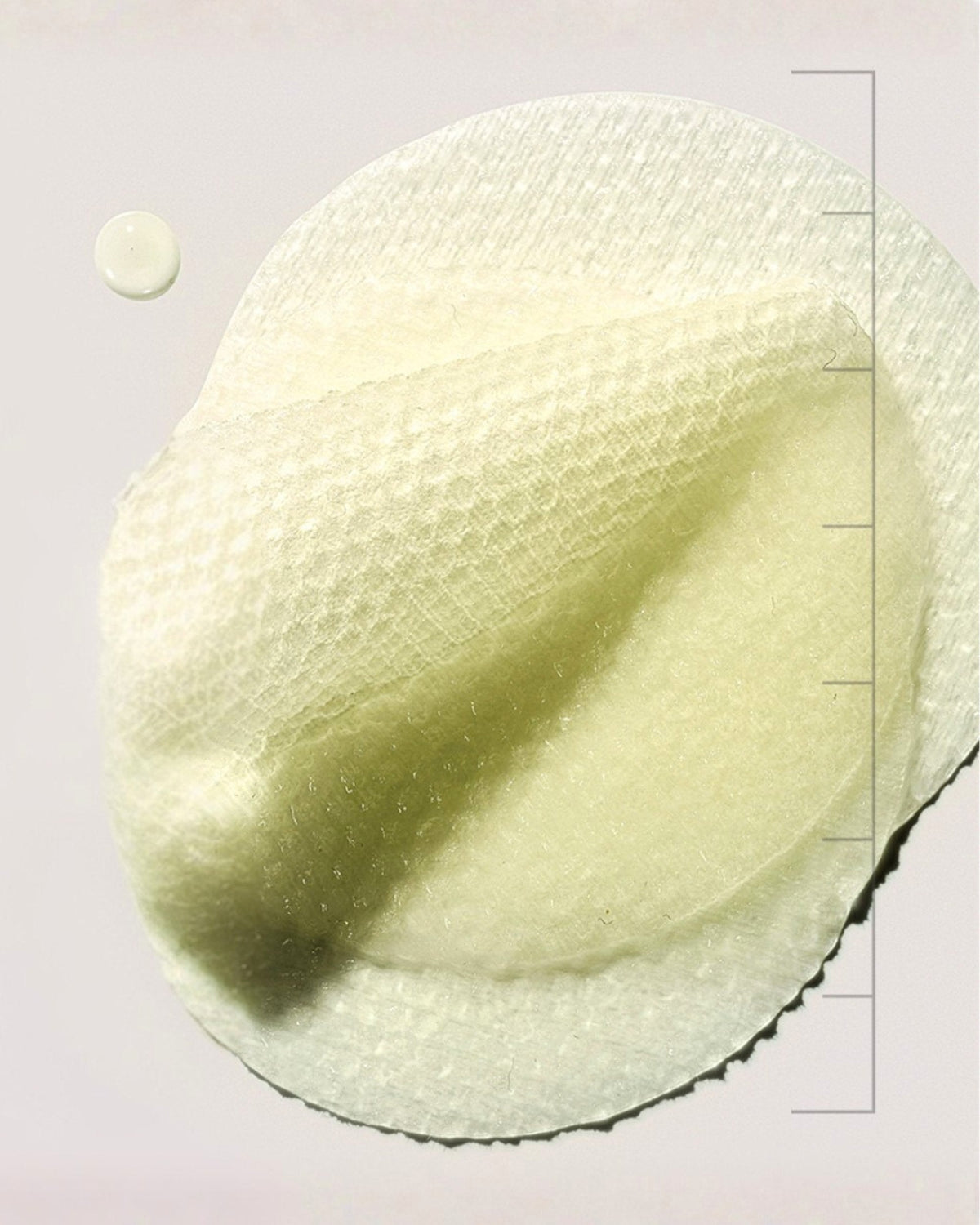 Green Tangerine Vita C Dark Spot Card Pad Alpha 160ml 70 Pads