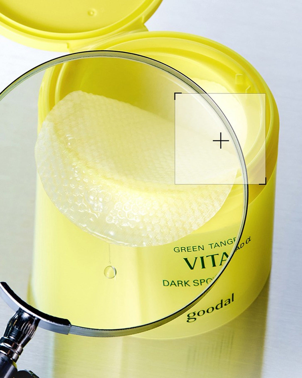 Green Tangerine Vita C Dark Spot Card Pad Alpha 160ml 70 Pads