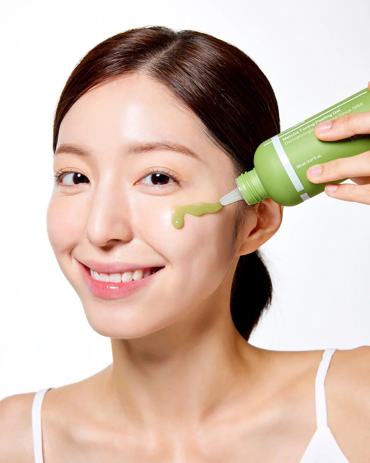 Madeca Matcha Toning Peeling Gel 150ml